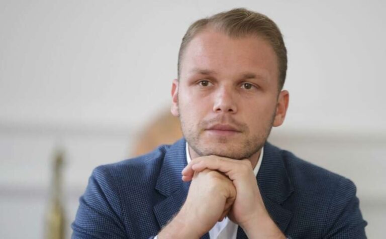 SDA: "Stanivukovićev stav o Mladićevom muralu je otvorena podrška ratnom zločinu"