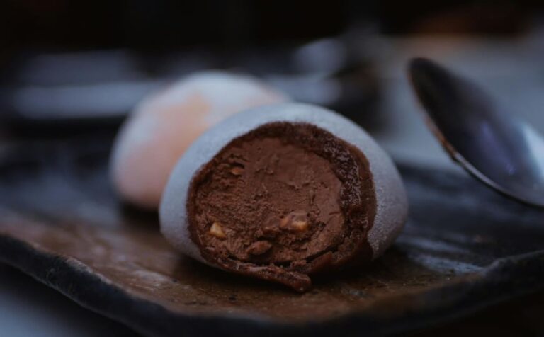 Omiljeni japanski slatkiš sve popularaniji u BiH: Zašto mochi svake godine uzrokuje sve više smrti?