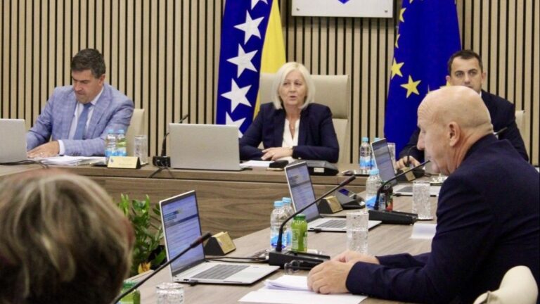 U toku sjednica Vijeća ministara BiH: Raspravlja se o Zakonu o radu u institucijama BiH i mjerama zapošljavanja