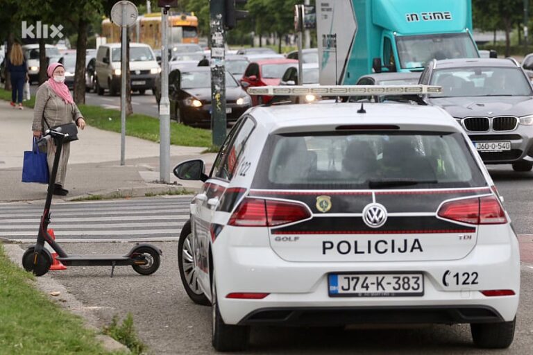 Kakanj uvodi pravila za korištenje električnih romobila u gradu