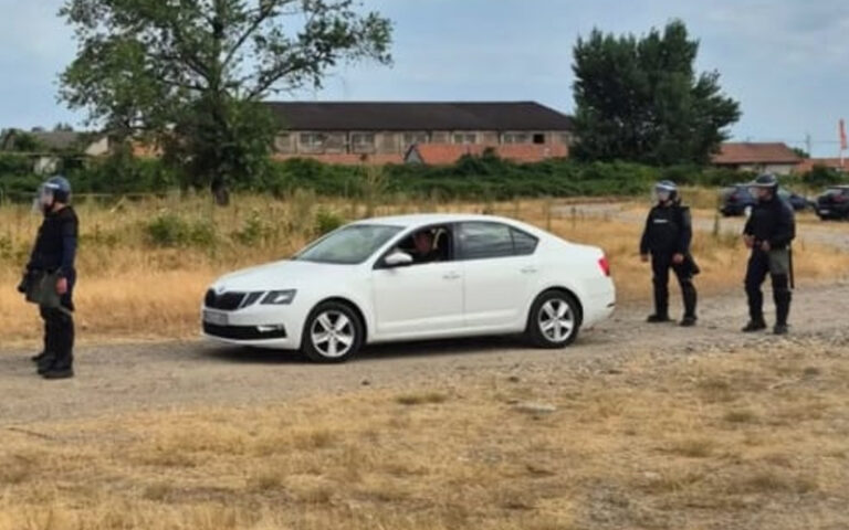 Akcija MUP-a RS: Pratili tri automobila, u jednom kod oca i sina pronašli desetine kilograma droge