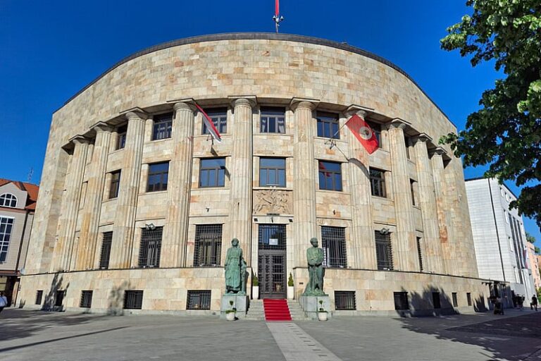 Dodik bespotrebno izbjegava primiti poštu: Mandat je pravosnažno izgubio još početkom augusta