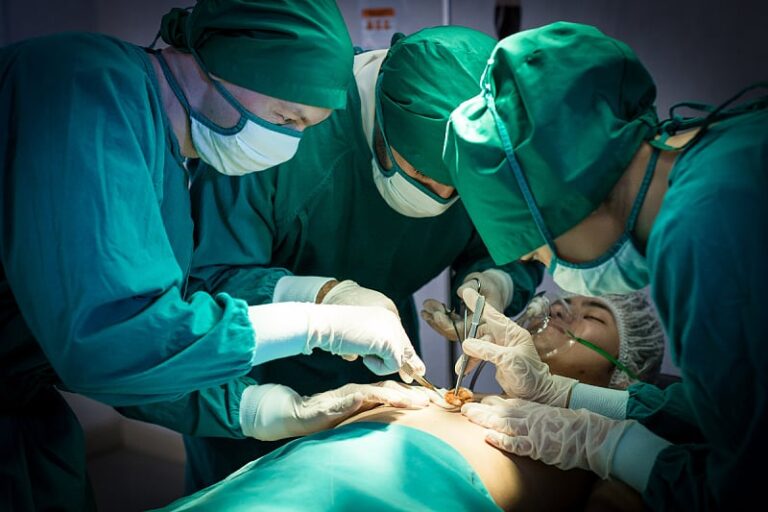 Trgovina dijelovima tijela u SAD-u je potpuno legalna, ali istrage otkrivaju neetično postupanje