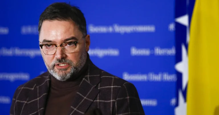 Košarac u novom napadu na BiH: To je država sa greškom, mi u RS-u želimo da…