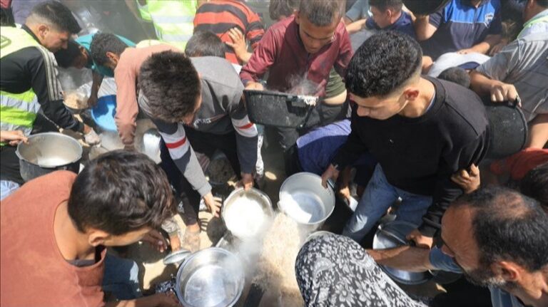 Izrael: Omogućit ćemo postepen ulazak hrane putem lokalnih trgovaca