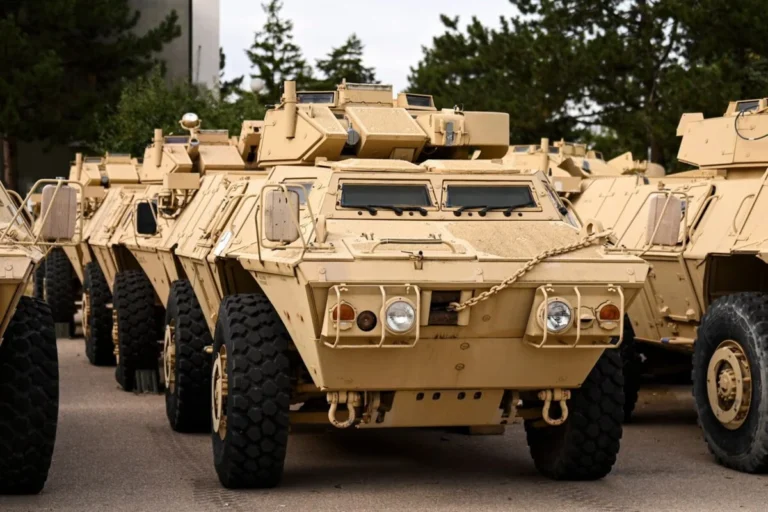 Kosovo preuzelo 50 oklopnih vozila od SAD-a
