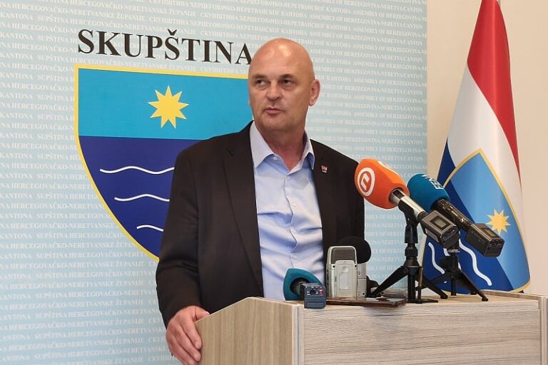 Gradske vlasti u Stocu za proteste zbog diskriminacije Bošnjaka optužile SDA