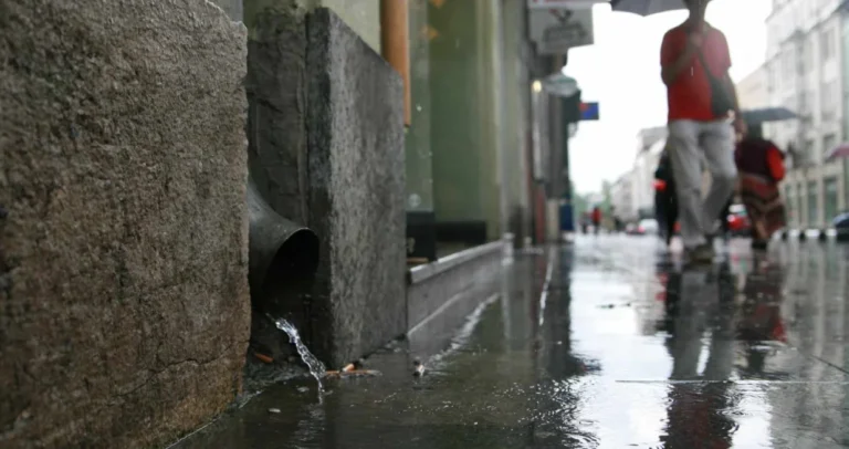 Pripremite kišobrane: Za nekoliko sati dolaze pljuskovi, evo odakle će krenuti nevrijeme