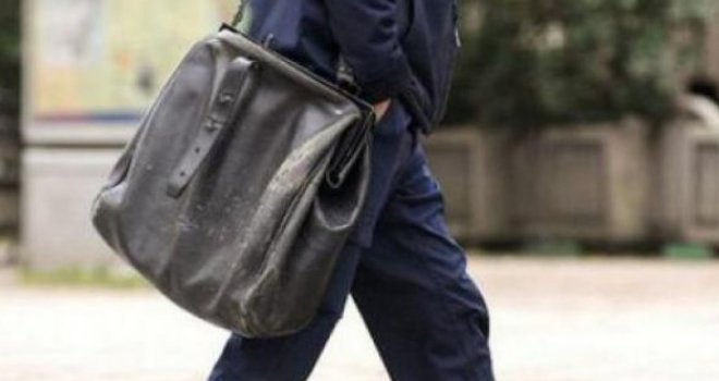 Pomoć umjesto povećanja: Više od 100 hiljada penzionera ostalo bez ijedne marke