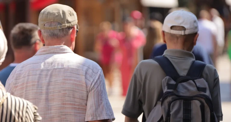 Sutra isplata – Uz penzije i dodatak: Najviše dobijaju oni s najmanjim primanjima