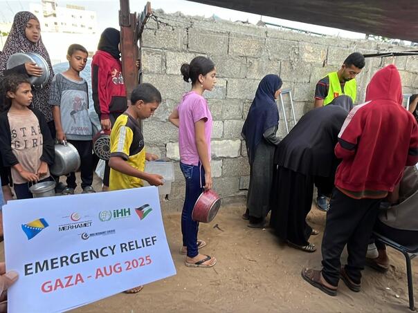 “Merhamet” i tokom avgusta priprema obroke za ugroženo stanovništvo u Gazi