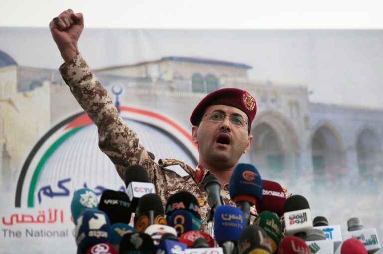 Huti uzvratili na zračne udare Izraela, ciljali aerodrom u Tel Avivu: “Podrška narodu Palestine”