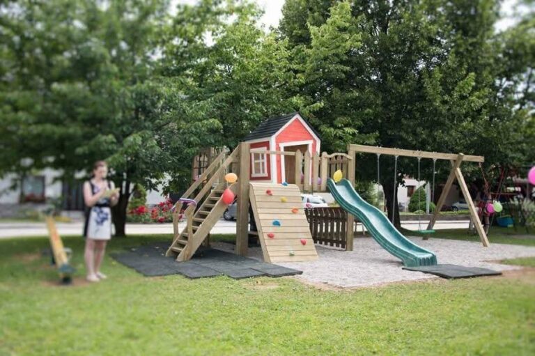 Tri humanitarke pokrenule akciju za izletište “Zmajevo srce”: Cilj – nabavka poni konja za djecu