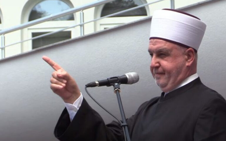 Reis Husein ef. Kavazović: Klanjati u inat nekome je zabranjeno!