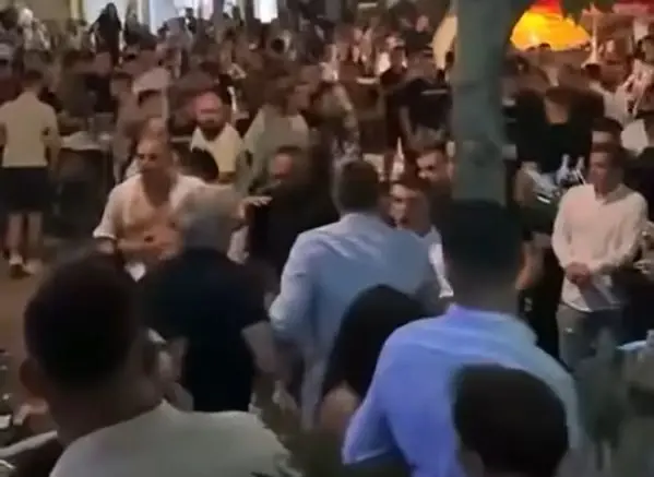 Letjele flaše, stolovi: Masovna tučnjava tokom proslave vjerskog praznika u BiH