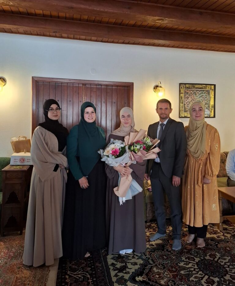 LIJEPE VIJESTI: Zeničanka Zejneb Beganović postala nova hafiza Kur’ana