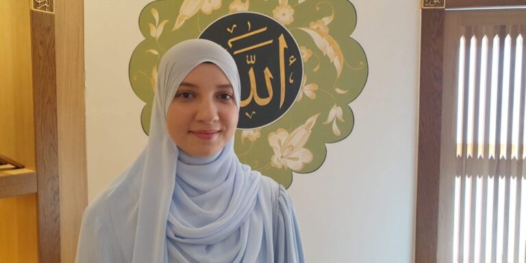 Ponos svih nas: Mlada Elma Husejnović postala nova hafiza Kur’ana Časnog