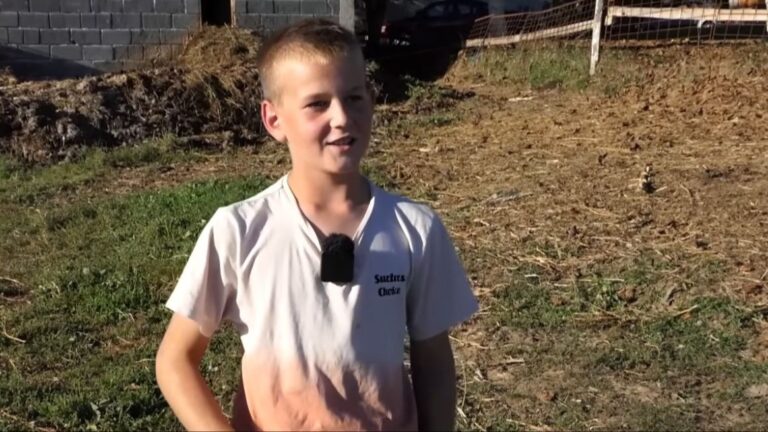 BRAVO ASIME: Dječak od 11 godina koji više voli krave nego mobitel