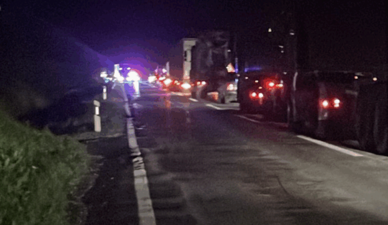 TEŠKA NESREĆA NA M-17: Više osoba povrijeđeno