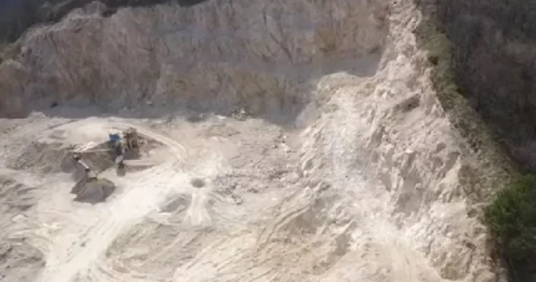 Detalji nesreće u kamenolomu u Krajini: Poznat identitet poginulog radnika