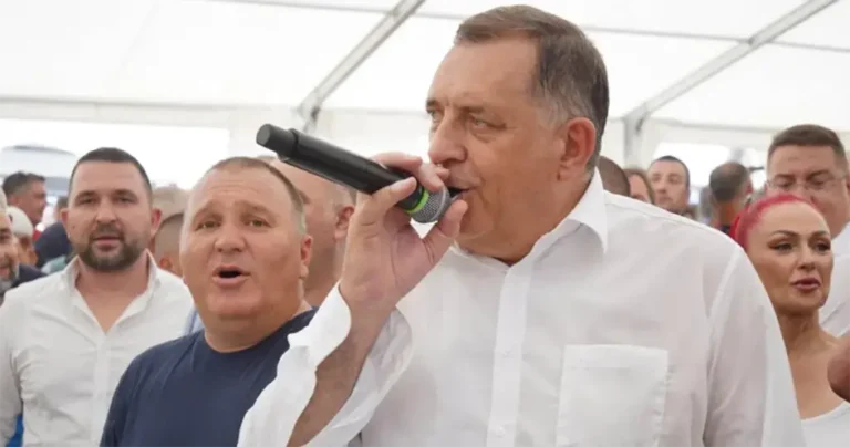 “Dodik je završio političku karijeru, njegovo okruženje mu pravi ispraćaj u penziju”