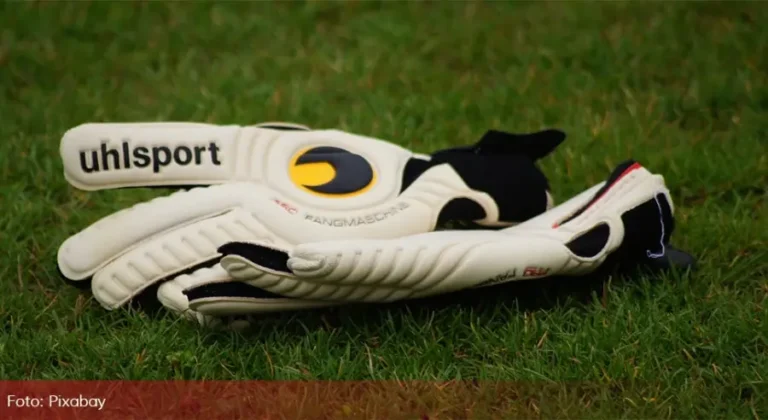 Golman (19) preminuo poslije snažnog udarca loptom u glavu