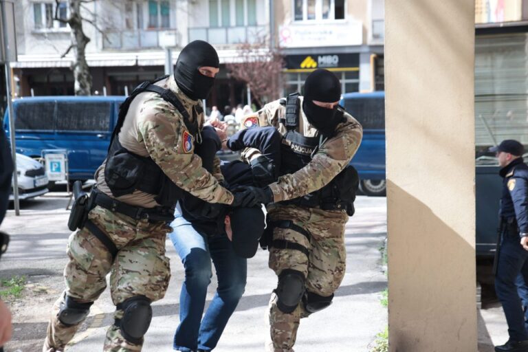 SIPA zbog praćenja tužioca Pašića uhapsila Elmedina Karišika