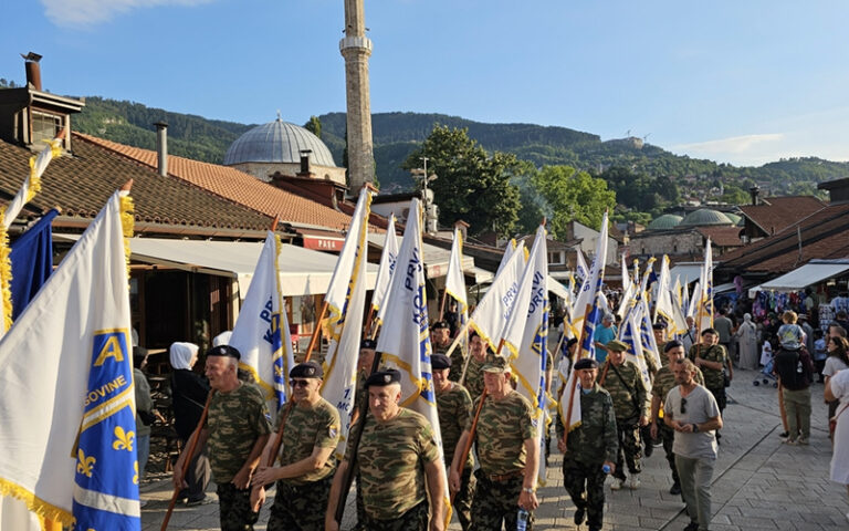 Federalno ministarstvo odlučilo: Ukoliko ste rat proveli u rovu, dobit ćete 1,5 KM po mjesecu