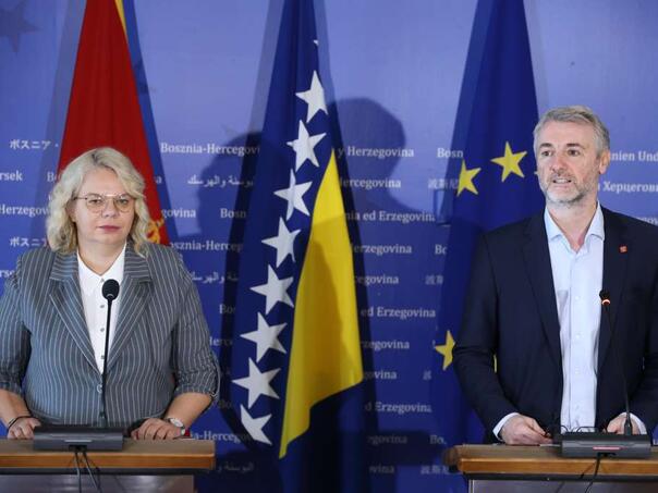 Forto i Vukićević o mostu, autoputu, pruzi, digitalizaciji…