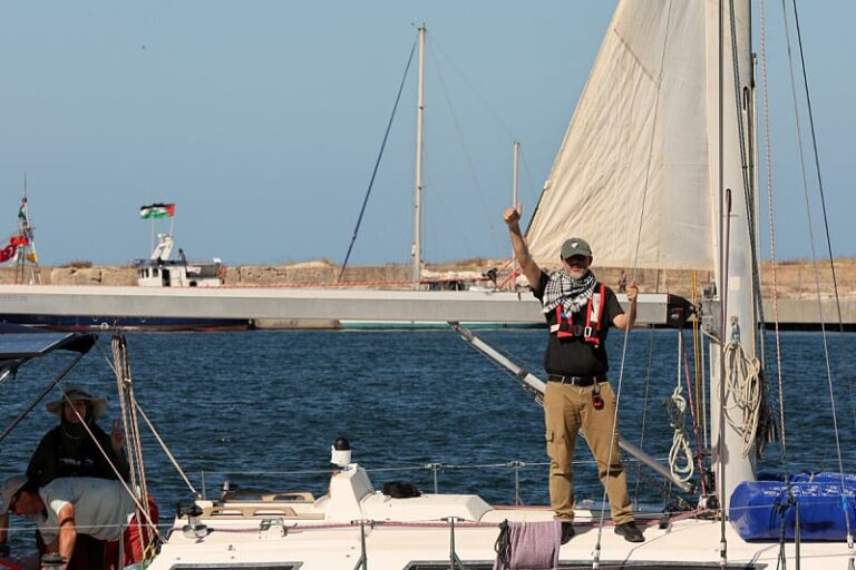 Grčka obećala da će u svojim vodama zaštiti brodove flotile koja plovi ka Gazi
