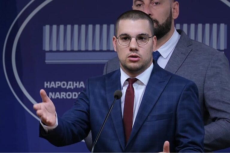 Vučinić u NSRS: Ako poslanici budu glasali za novu vladu čine krivično djelo