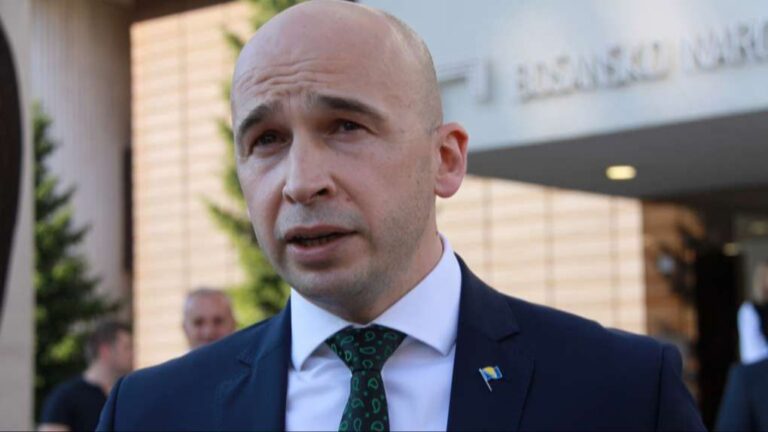 Vlada ZDK podržava privredu: U narednoj godini završetak kompletne izgradnje puta od Zenice prema Smetovima