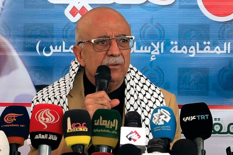 Huti napali zgrade UN-a u glavnom gradu Jemena nakon što je Izrael ubio premijera i druge ministre