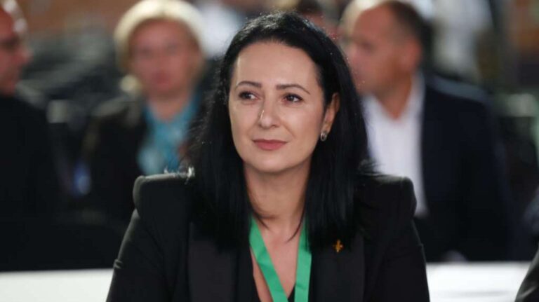 Obuća odgovorila Ćudić: Prestanite lagati i počnite raditi