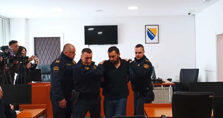 Sjećate li se monstruma iz BiH koji je na spavanju udavio suprugu i sina? Izjasnio se da nije kriv