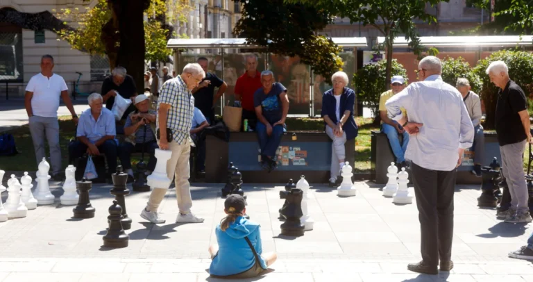 Sutra isplata penzija: Znate li koliko iznosi najniža, a koliko najviša penzija…?