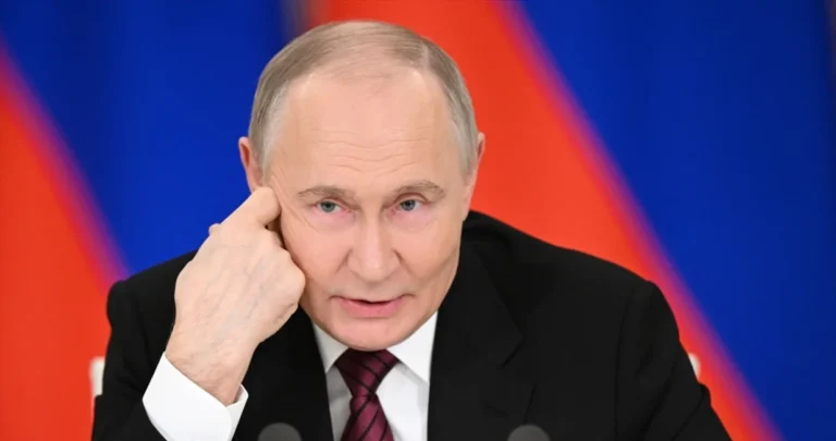 Peskov objasnio Putinov poziv Zelenskom – “Pozvan je da razgovara, a ne da kapitulira”