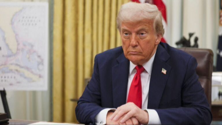 Donald Tramp večeras se obraća javnosti: Predsjednik nije želio otkriti o čemu će govoriti