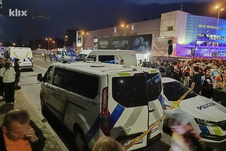 Ispred dvorane u Rigi: Dojavljena bomba uoči duela Srbije na Eurobasketu