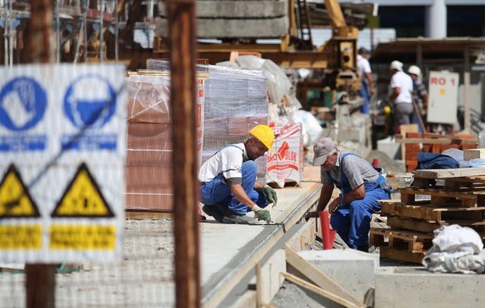 Mladi tek 5,9% radne snage; Najveći teret na uzrastu 25–49 godina