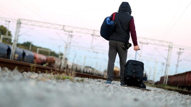 Mladi u Hrvatskoj najduže ostaju s roditeljima u cijeloj EU