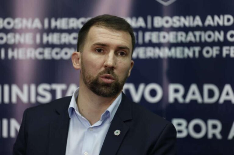 Od januara 2026. penzioneri u FBiH mogu očekivati novi zakon koji će donijeti češći rast penzija