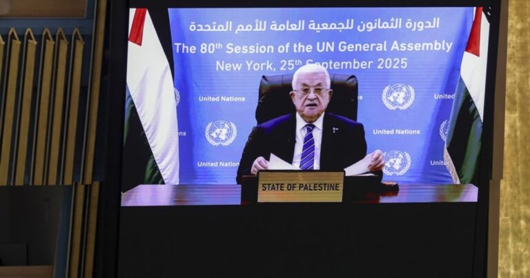 Palestinski predsjednik Abas poručio: Ne želimo naoružanu Palestinu. Hamas mora predati oružje