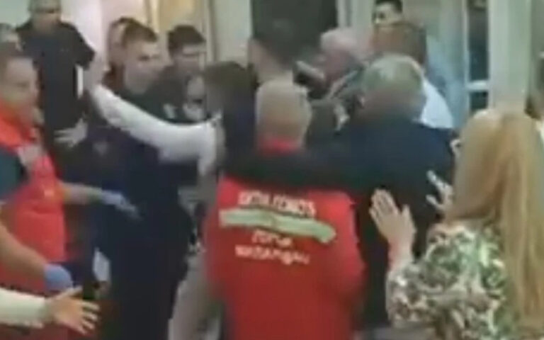 Poznato kako je počela tuča na svadbi o kojoj bruji region: “Zašto mi pipaš ženu?”