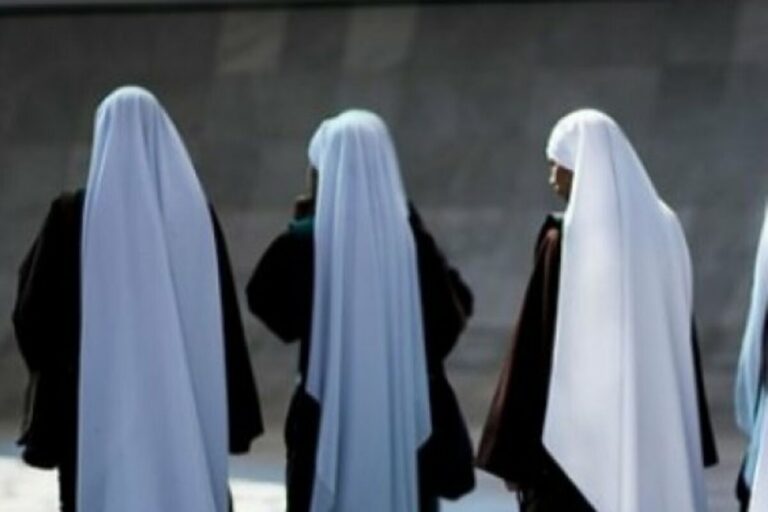 Rim: Policija vratila novčanik časnoj sestri, dvije džeparoškinje iz BiH prijavljene za krađu