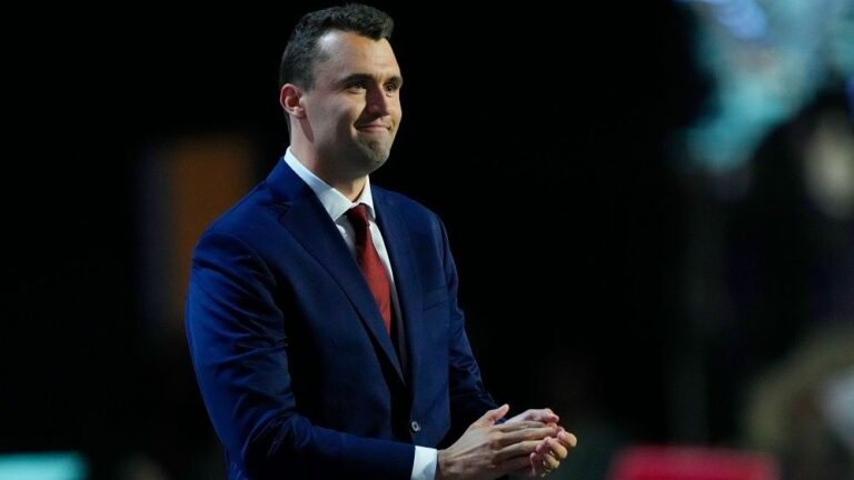 SAD ukida vize i protjeruje strance koji slave ubistvo Čarlija Kirka