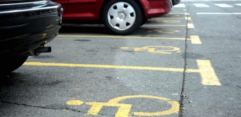 Sat parkinga: Kod nas marka, u Londonu ručak – razlike u cijenama parkiranja