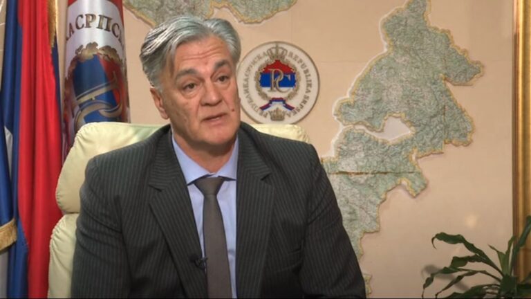 Siniša Karan: Ne postoji sila koja može da stane između Srpske i njenog naroda