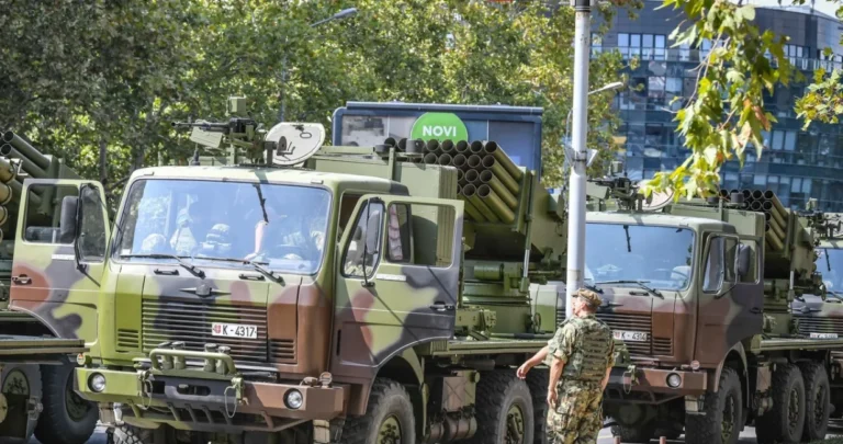 Tenkovi, borbeni avioni i helikopteri u Beogradu: Koliko je zapravo jaka Vojska Srbije?