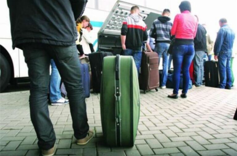 U proteklih 12 godina BiH napustilo skoro pola miliona radno sposobnih ljudi